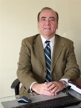 doctor menéndez graíño nuevo presidente asociación española de cirugía estética