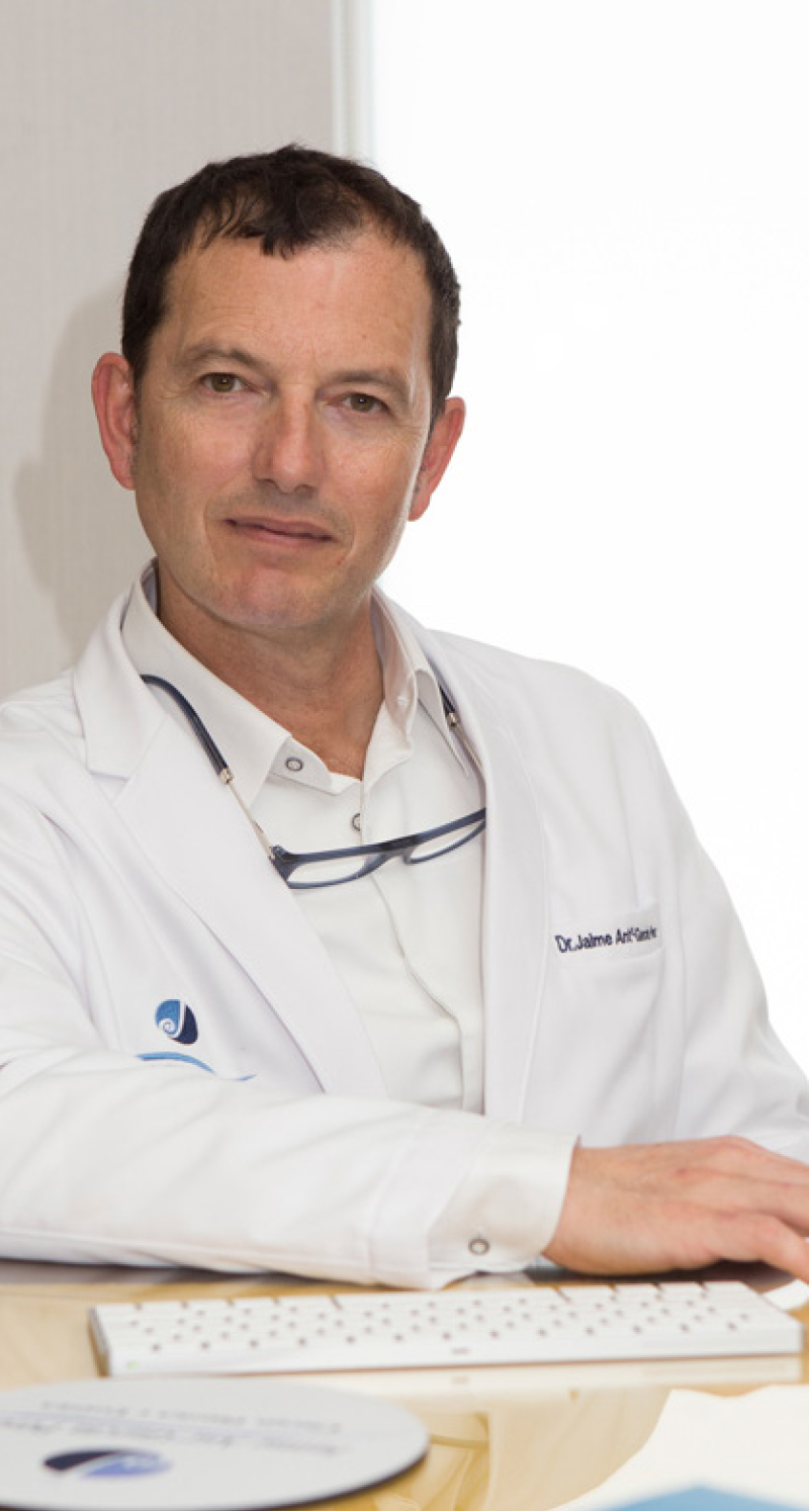 dr Jaime Garcia cirujano plastico